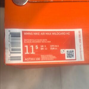 Nike Air Max Wildcard HC in White and Silver women’s 11.5